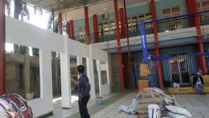 Bangun gedung bengkel otomotif SMK Negeri 4 Palembang yang berstandar Astra